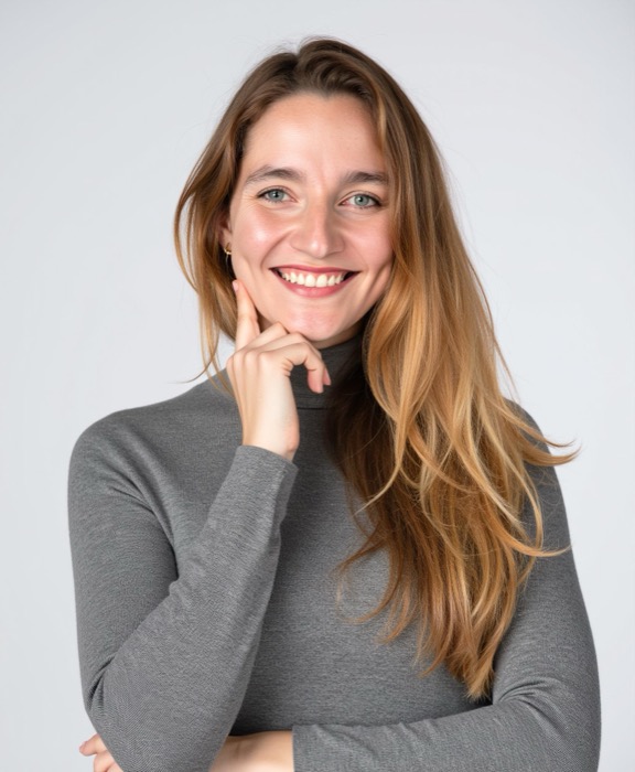 Eli Hitz portrait, grey turtleneck